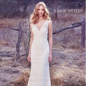 ⭐️NEW Maggie Sottero Wedding Dress AND Jacket⭐️